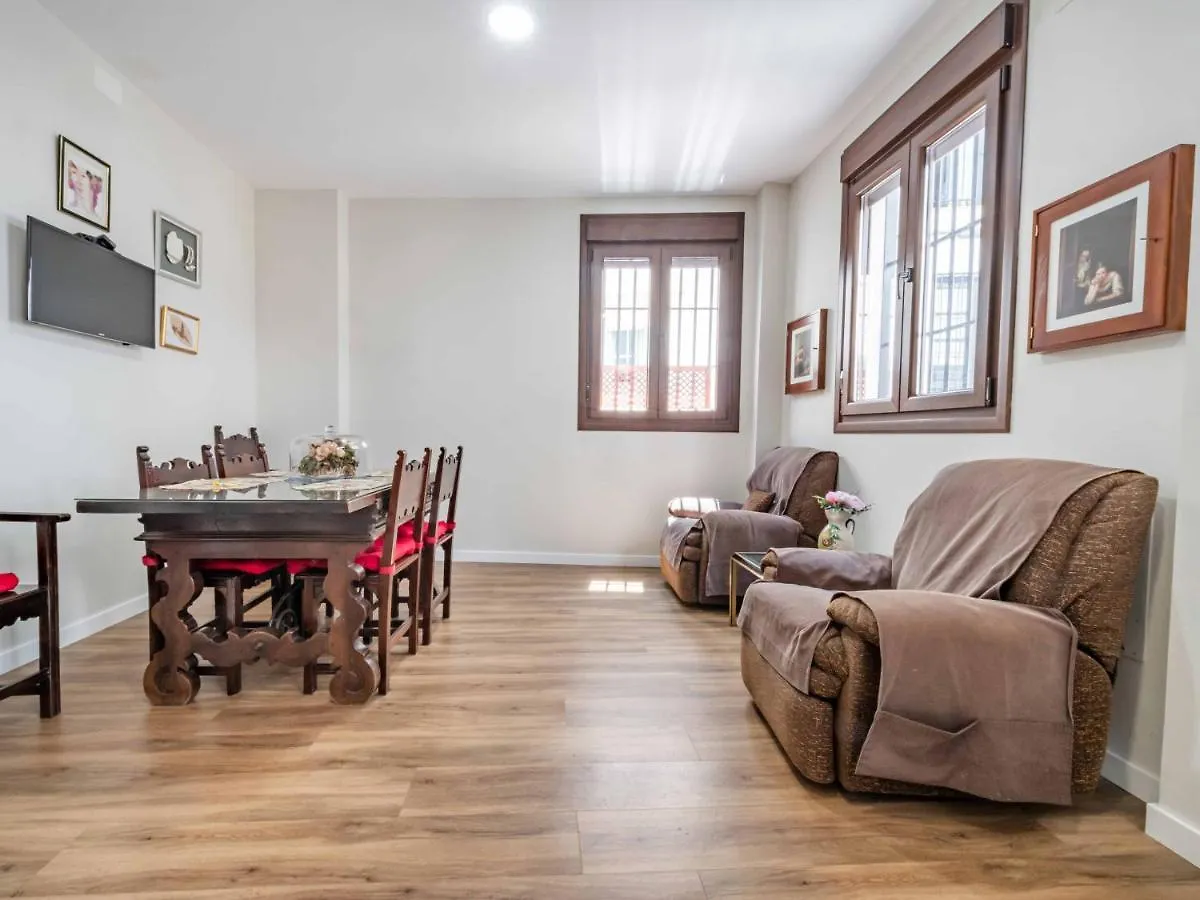 2 Bedrooms 2 Bathrooms - Triana- Seville Apartment